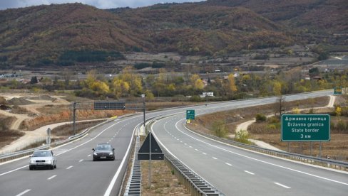 KORIDORI OLAKŠAVAJU ŽIVOT SVIMA: Veliki serijal Novosti o ključnim investicijama u našoj zemlji KORIDORI OLAKŠAVAJU ŽIVOT SVIMA: Veliki serijal Novosti o ključnim investicijama u našoj zemlji