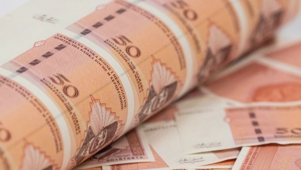 СВЕ ЧЕШЋЕ ПРОНЕВЕРЕ: У порасту број малверзација и фалсификовања у Републици Српској СВЕ ЧЕШЋЕ ПРОНЕВЕРЕ: У порасту број малверзација и фалсификовања у Републици Српској