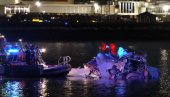 НАКОН ТРАГЕДИЈЕ У ВАШИНГТОНУ: Почели разговори о променама рута око аеродрома Реган НАКОН ТРАГЕДИЈЕ У ВАШИНГТОНУ: Почели разговори о променама рута око аеродрома Реган
