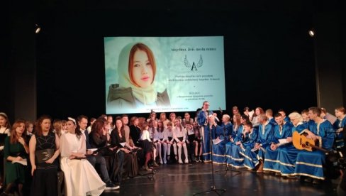 NAŠA JE DUŠA I NEBESKA VILA: Humanitarno poestsko-muzičko veče povodom obeležavanja rođendana devojčice Angeline stradale u Ribnikaru NAŠA JE DUŠA I NEBESKA VILA: Humanitarno poestsko-muzičko veče povodom obeležavanja rođendana devojčice Angeline stradale u Ribnikaru