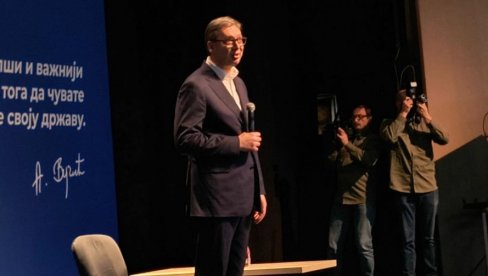 VUČIĆ JASAN: Srbija je napadnuta spolja, ulažu orgoman novac da izazovu nemire u našoj zemlji VUČIĆ JASAN: Srbija je napadnuta spolja, ulažu orgoman novac da izazovu nemire u našoj zemlji