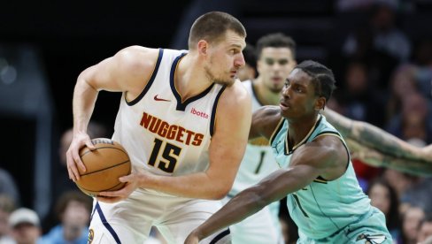 NEVEROVATNI JOKIĆ ISPISAO ISTORIJU NBA LIGE: Nikome ikada ovo nije uspelo NEVEROVATNI JOKIĆ ISPISAO ISTORIJU NBA LIGE: Nikome ikada ovo nije uspelo