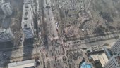 SNIMAK DRONOM IZ NOVOG SADA OKO 11 SATI: Nekolicina ljudi blokira Most slobode (FOTO) SNIMAK DRONOM IZ NOVOG SADA OKO 11 SATI: Nekolicina ljudi blokira Most slobode (FOTO)