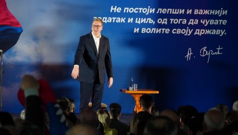 VUČIĆ: Susret sa našim narodom dao mi je dodatnu snagu da do kraja istrajem u teškoj borbi koju vodim za sigurnu i dobru budućnost zemlje VUČIĆ: Susret sa našim narodom dao mi je dodatnu snagu da do kraja istrajem u teškoj borbi koju vodim za sigurnu i dobru budućnost zemlje