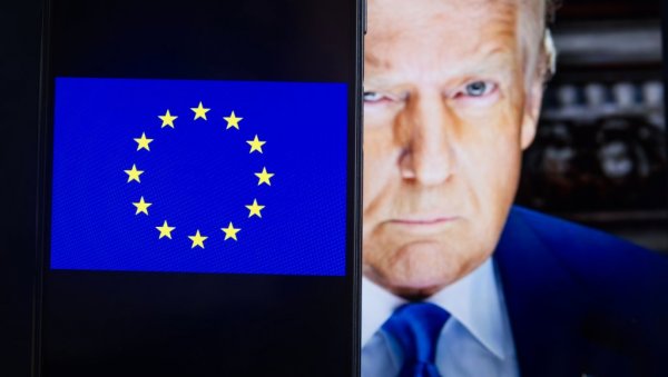 ХОЋЕ ЛИ ТРАМП БИТИ ГРОБАР ЕВРОПСКЕ УНИЈЕ? Исход сукоба имаће дубоке последице по међународне односе ХОЋЕ ЛИ ТРАМП БИТИ ГРОБАР ЕВРОПСКЕ УНИЈЕ? Исход сукоба имаће дубоке последице по међународне односе
