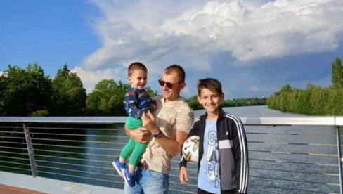 СВЕТ НИЈЕ ЛОШ, СРБИЈА ЈЕ БОЉА Милан Стојановић, медицински техничар: Када сам отишао преценио сам себе, а нашу земљу помало потценио СВЕТ НИЈЕ ЛОШ, СРБИЈА ЈЕ БОЉА Милан Стојановић, медицински техничар: Када сам отишао преценио сам себе, а нашу земљу помало потценио