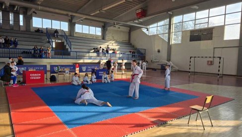 PRESTIŽNI TURNIR U BANJI KOVILJAČI: Pobeđuje fer plej i ljubav prema sportu PRESTIŽNI TURNIR U BANJI KOVILJAČI: Pobeđuje fer plej i ljubav prema sportu