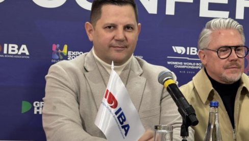 SRBIJA I NIŠ PONOSNI: Ženski svetski boks stigao u grad na Nišavi (VIDEO) SRBIJA I NIŠ PONOSNI: Ženski svetski boks stigao u grad na Nišavi (VIDEO)