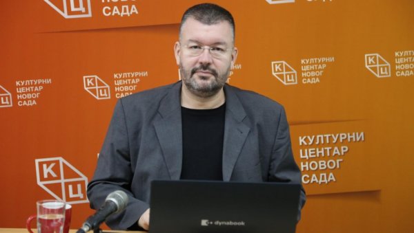 НИЈЕ ЛАКО СРБИМА У РЕГИОНУ : Др Чедомир Антић о политичким правима сународника у другим земљама (ВИДЕО) НИЈЕ ЛАКО СРБИМА У РЕГИОНУ : Др Чедомир Антић о политичким правима сународника у другим земљама (ВИДЕО)