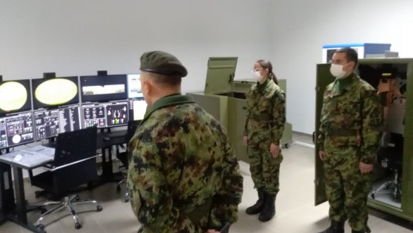 ВОЈНА ОБУКА: У Пожаревцу користе тренажер за обуку тенкиста ВОЈНА ОБУКА: У Пожаревцу користе тренажер за обуку тенкиста