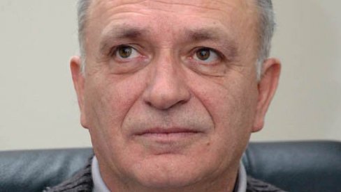 LEKAR PO MERI SVAKOG ČOVEKA: U Loznici preminuo hirurg dr Selimir Selo Kovačević LEKAR PO MERI SVAKOG ČOVEKA: U Loznici preminuo hirurg dr Selimir Selo Kovačević