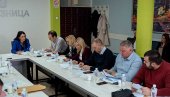 ПОДРШКА НЕГОВАТЕЉИМА И МЕДИЈИМА: Одржана седница Градског већа Лознице ПОДРШКА НЕГОВАТЕЉИМА И МЕДИЈИМА: Одржана седница Градског већа Лознице