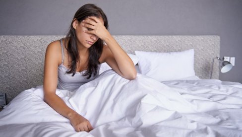 NAJBOLJI POLOŽAJ ZA SPAVANJE KAD STE PREHLAĐENI: Olakšaće vam disanje, a ovo je ono što vam je potrebno NAJBOLJI POLOŽAJ ZA SPAVANJE KAD STE PREHLAĐENI: Olakšaće vam disanje, a ovo je ono što vam je potrebno