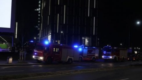 POŽAR U UŠĆU JE PODMETNUT?: Posle izbijanja plamena u posećenom tržnom centru u ponedeljak POŽAR U UŠĆU JE PODMETNUT?: Posle izbijanja plamena u posećenom tržnom centru u ponedeljak