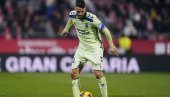 FUDBALSKI SVET U ŠOKU: Rodrigez napustio fudbal zbog raka (FOTO)