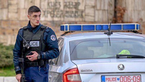УЧЕСТВОВАО И КУРТИЈЕВ ПОЛИЦАЈАЦ: Пуцњава код Урошевца УЧЕСТВОВАО И КУРТИЈЕВ ПОЛИЦАЈАЦ: Пуцњава код Урошевца
