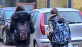 AUTODESTRUKTIVNO RODITELJSTVO I(LI) OGRANIČAVANJE PRAVA I SLOBODA DRUGIH? AUTODESTRUKTIVNO RODITELJSTVO I(LI) OGRANIČAVANJE PRAVA I SLOBODA DRUGIH?