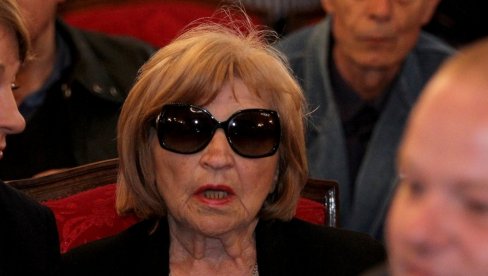 JOJ, BRANO MOJ Emotivan govor na sahrani Mirinog sina: Majka heroj, nebeska kamera i šeretski osmeh JOJ, BRANO MOJ Emotivan govor na sahrani Mirinog sina: Majka heroj, nebeska kamera i šeretski osmeh