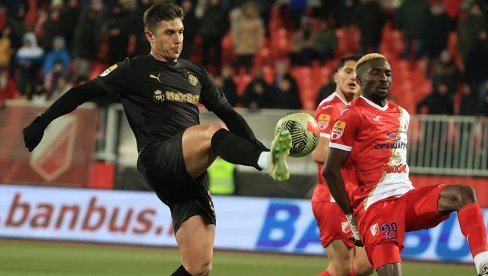 ŠANSI JE BILO, ALI GOLOVA NIJE: Vojvodina i Partizan podelili bodove u Superligi Srbije (FOTO) ŠANSI JE BILO, ALI GOLOVA NIJE: Vojvodina i Partizan podelili bodove u Superligi Srbije (FOTO)