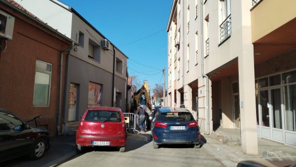 ТАНАСКА РАЈИЋА ЗАТВОРЕНА ЗА САОБРАЋАЈ: Радови у току ТАНАСКА РАЈИЋА ЗАТВОРЕНА ЗА САОБРАЋАЈ: Радови у току