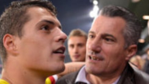 ŠIPTARSKI PIR BOLESNOG PROVOKATORA! DŽakin otac robijao u Beogradu, pljuvao Srbe, pretio ženi, a sad bi da bude poslanik! ŠIPTARSKI PIR BOLESNOG PROVOKATORA! DŽakin otac robijao u Beogradu, pljuvao Srbe, pretio ženi, a sad bi da bude poslanik!