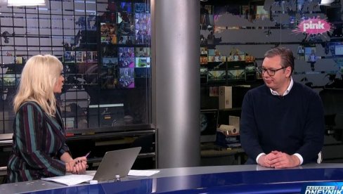 PRETEKLI SMO SVE ZEMLJE U OKRUŽENJU U SVIM SFERAMA ŽIVOTA: Vučić - Pokušali su da sprovedu obojenu revoluciju jer nemaju šanse na izborima PRETEKLI SMO SVE ZEMLJE U OKRUŽENJU U SVIM SFERAMA ŽIVOTA: Vučić - Pokušali su da sprovedu obojenu revoluciju jer nemaju šanse na izborima