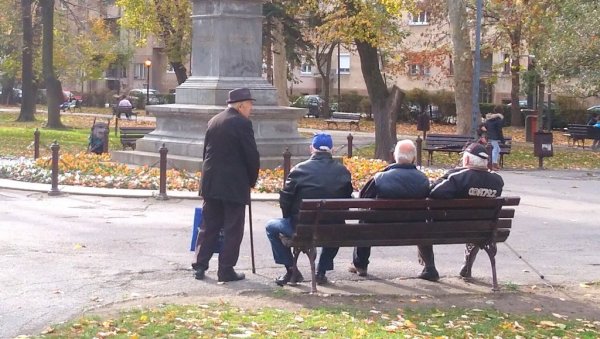 ПОМОЋ СТАРИЈИМА: Из градског буџета за пројекте два милиона динара ПОМОЋ СТАРИЈИМА: Из градског буџета за пројекте два милиона динара
