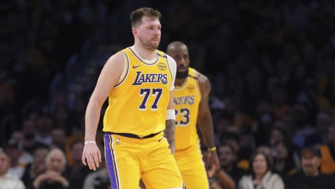 TIM IZ KALIFORNIJE JE SA LUKOM POLOVIČAN: Lejkersima je džilj da završe u TOP 4 TIM IZ KALIFORNIJE JE SA LUKOM POLOVIČAN: Lejkersima je džilj da završe u TOP 4