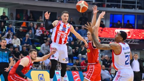 DELIJE GA DOBRO POZNAJU: Evo ko deli pravdu na meču Crvena zvezda - Milano DELIJE GA DOBRO POZNAJU: Evo ko deli pravdu na meču Crvena zvezda - Milano