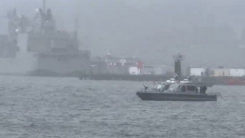 SRUŠIO SE AMERIČKI BORBENI AVION: Oba pilota se katapultirala, pokrenuta akcija spasavanja (VIDEO) SRUŠIO SE AMERIČKI BORBENI AVION: Oba pilota se katapultirala, pokrenuta akcija spasavanja (VIDEO)
