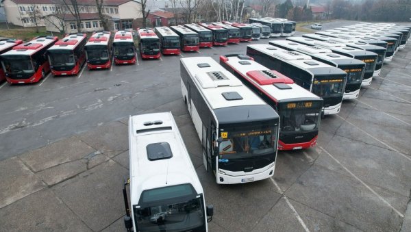 ЗА ПОЧЕТАК - 31 НОВИ АУТОБУС: Обреновчани званично преузели организацију јавног превоза на територији Суботице ЗА ПОЧЕТАК - 31 НОВИ АУТОБУС: Обреновчани званично преузели организацију јавног превоза на територији Суботице