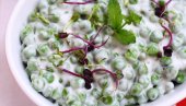 JEDNOSTAVNA I VEOMA UKUSNA: Krem salata sa graškom, lagan obrok, idealna i kao predjelo JEDNOSTAVNA I VEOMA UKUSNA: Krem salata sa graškom, lagan obrok, idealna i kao predjelo