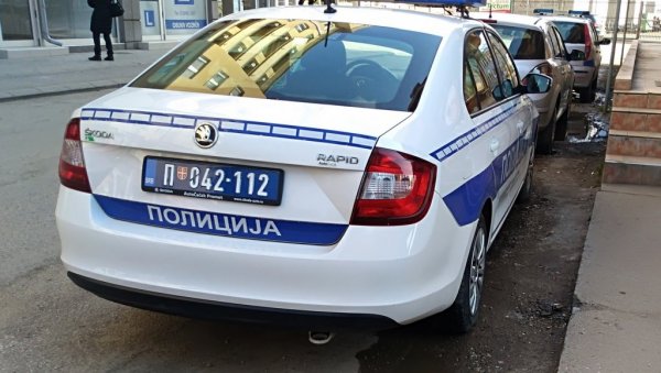 УХАПШЕНИ ЗБОГ ТЕШКИХ КРАЂА: У децембру опљачкала продавницу, а у фебруару стан у згради УХАПШЕНИ ЗБОГ ТЕШКИХ КРАЂА: У децембру опљачкала продавницу, а у фебруару стан у згради