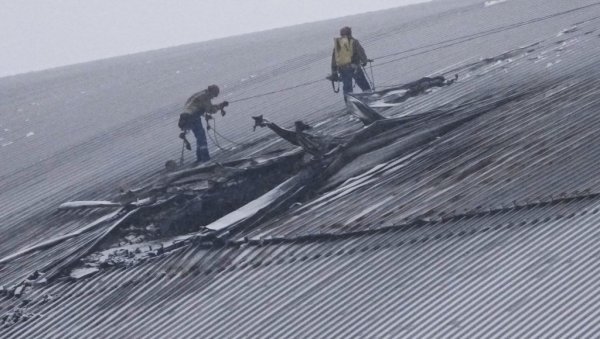 СВЕТ НА НОГАМА ЗБОГ СТРАХА ОД НУКЛЕАРНЕ КАТАСТРОФЕ: Нови проблем у Чернобилу, ватра гута кров злогласне електране (ФОТО/ВИДЕО) СВЕТ НА НОГАМА ЗБОГ СТРАХА ОД НУКЛЕАРНЕ КАТАСТРОФЕ: Нови проблем у Чернобилу, ватра гута кров злогласне електране (ФОТО/ВИДЕО)