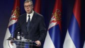 СРБИЈА НЕМА ЦЕНУ Председник Вучић уручио одликовања (ВИДЕО) СРБИЈА НЕМА ЦЕНУ Председник Вучић уручио одликовања (ВИДЕО)