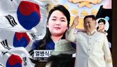 ONA ĆE ZAMENITI VRHOVNOG VOĐU? Ko je misteriozna ćerka Kim DŽong Una (FOTO) ONA ĆE ZAMENITI VRHOVNOG VOĐU? Ko je misteriozna ćerka Kim DŽong Una (FOTO)