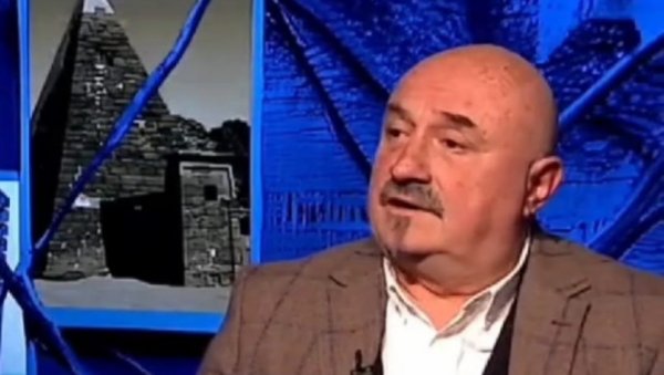 Горан Петронијевић растурио наставнике и родитеље лицемере Горан Петронијевић растурио наставнике и родитеље лицемере