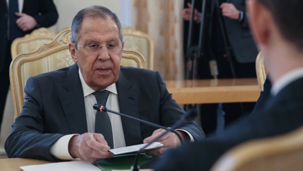 НЕ ЗНАМ ШТА БИ ОНИ РАДИЛИ Лавров: Европа нема шта да ради за преговарачким столом о Украјини НЕ ЗНАМ ШТА БИ ОНИ РАДИЛИ Лавров: Европа нема шта да ради за преговарачким столом о Украјини