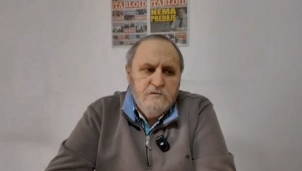 Идеолог опозиције Бркић пресрећан што су и остали прихватили његов позив на убиство Вучића: А овако је све почело (ВИДЕО) Идеолог опозиције Бркић пресрећан што су и остали прихватили његов позив на убиство Вучића: А овако је све почело (ВИДЕО)