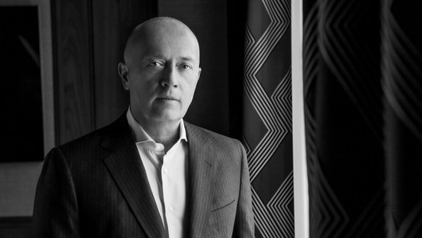 Миодраг Костић постхумно одликован Орденом Карађорђеве звезде првог степена Миодраг Костић постхумно одликован Орденом Карађорђеве звезде првог степена