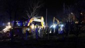 PREŽIVEO OSAM SATI POD ZEMLJOM: Svedočenje vatrogasca izvučenog iz jame u Petki PREŽIVEO OSAM SATI POD ZEMLJOM: Svedočenje vatrogasca izvučenog iz jame u Petki