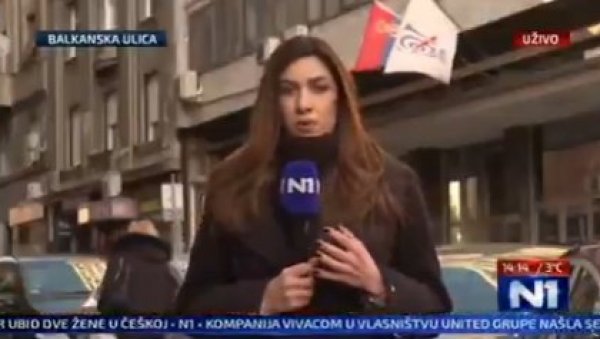 СТУДЕНТИ ОДУВАЛИ ЉУБИЧИЋА: Споменуо своју опозициону партију, сви се побунили и отишли (ВИДЕО) СТУДЕНТИ ОДУВАЛИ ЉУБИЧИЋА: Споменуо своју опозициону партију, сви се побунили и отишли (ВИДЕО)