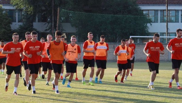 СТОТИНУ НАС БЕГЕЈУ ЗА СПАС: Заједничка акција мештана Житишта СТОТИНУ НАС БЕГЕЈУ ЗА СПАС: Заједничка акција мештана Житишта