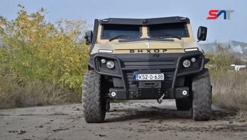 ARAPI KUPILI SRPSKU OKLOPNU ZVER SA OGROMNIM ĆIRILIČNIM SLOVIMA: Vihor bacio na noge ceo Abu Dabi (VIDEO) ARAPI KUPILI SRPSKU OKLOPNU ZVER SA OGROMNIM ĆIRILIČNIM SLOVIMA: Vihor bacio na noge ceo Abu Dabi (VIDEO)