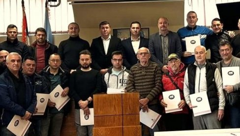 VLASOTINAČKIM SPORTISTIMA 60 MILIONA: Podrška redovnim programima rada VLASOTINAČKIM SPORTISTIMA 60 MILIONA: Podrška redovnim programima rada