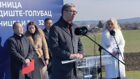 GOLUBAC I VELIKO GRADIŠTE ĆE PROCVETATI Vučić: Sutra od 12 sati za saobraćaj će biti otvoreno novih 32 km Dunavskog koridora GOLUBAC I VELIKO GRADIŠTE ĆE PROCVETATI Vučić: Sutra od 12 sati za saobraćaj će biti otvoreno novih 32 km Dunavskog koridora