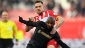 VEČITI DERBI KAKAV DUGO NIJE VIĐEN: Tenzije, golovi i neverovatan remi Crvene zvezde i Partizana! VEČITI DERBI KAKAV DUGO NIJE VIĐEN: Tenzije, golovi i neverovatan remi Crvene zvezde i Partizana!