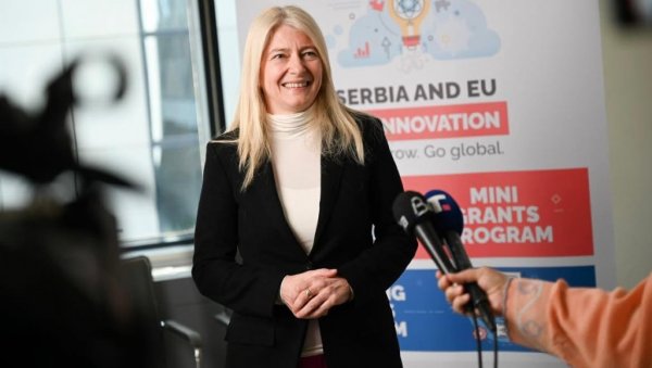 СРБИЈА И ЕУ ЗА ИНОВАЦИЈЕ: Иновацијама до одрживог привредног раста СРБИЈА И ЕУ ЗА ИНОВАЦИЈЕ: Иновацијама до одрживог привредног раста