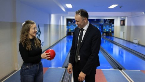 KRAGUJEVČANKA KRISTINA TROŠIĆ - EVROPSKA ŠAMPIONKA U KUGLANJU: Bilo je teško, ali isplatilo se KRAGUJEVČANKA KRISTINA TROŠIĆ - EVROPSKA ŠAMPIONKA U KUGLANJU: Bilo je teško, ali isplatilo se