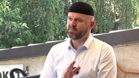 PRETIO ŽENI: Ako rodiš žensko, ne vraćaj se, a onda ga je zvao doktor i rekao: Sin je, iako je BILA DEVOJČICA PRETIO ŽENI: Ako rodiš žensko, ne vraćaj se, a onda ga je zvao doktor i rekao: Sin je, iako je BILA DEVOJČICA